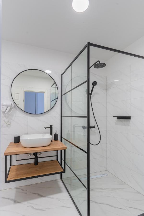 Room In Cres With Sea View, Balcony, Air Conditioning, Wifi 4249-4 Εξωτερικό φωτογραφία