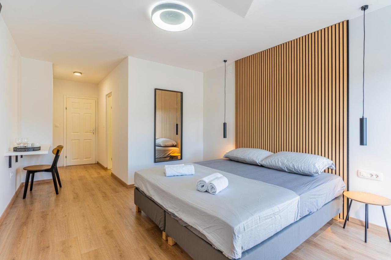 Room In Cres With Sea View, Balcony, Air Conditioning, Wifi 4249-4 Εξωτερικό φωτογραφία
