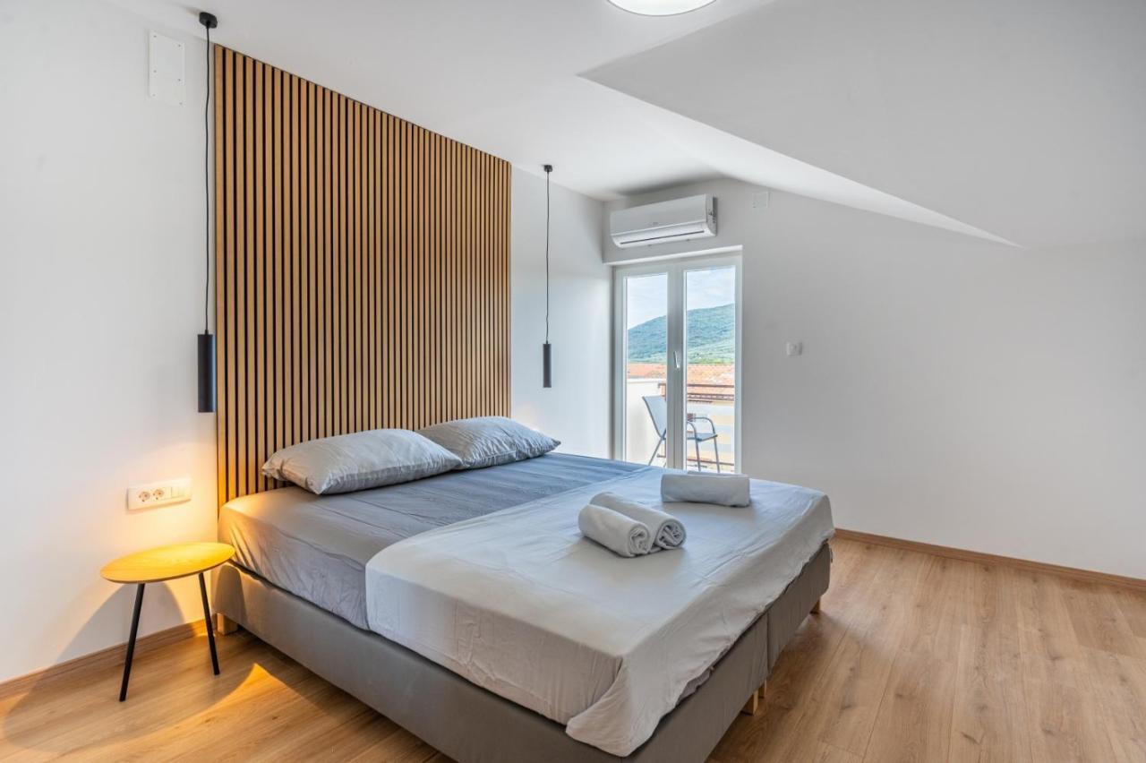 Room In Cres With Sea View, Balcony, Air Conditioning, Wifi 4249-4 Εξωτερικό φωτογραφία